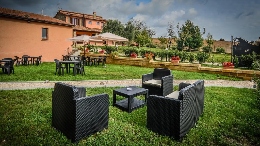 Agriturismo Airone Питиляно Екстериор снимка